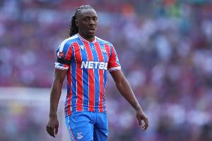 记者：埃泽今日将正式加盟阿森纳，转会费6000万英镑+浮动