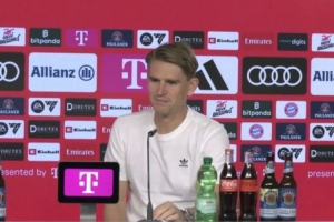 弗罗因德：目标让奥利塞长留拜仁 出售金玟哉不是我们的计划