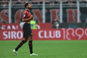 TA：因水晶宫中场亚当-沃顿受伤，奇克替补入选本期英格兰大名单