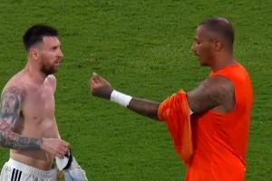 库拉索门将：没想到能换到梅西球衣，确实有人出价但这件球衣无价