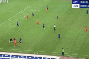 差之毫厘！黄锐烽边路传中，钟义浩门前抢点推射稍偏出立柱