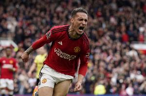 太阳报：曼联队友质疑安东尼的能力，甚至他对食堂工作人员的态度