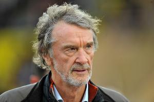 电讯报：曼联正整治员工的社交媒体，希望阻止发布未经授权的内容