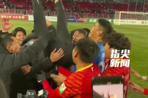 8年的等待！现场沉浸式感受辽宁铁人冲超现场🤯